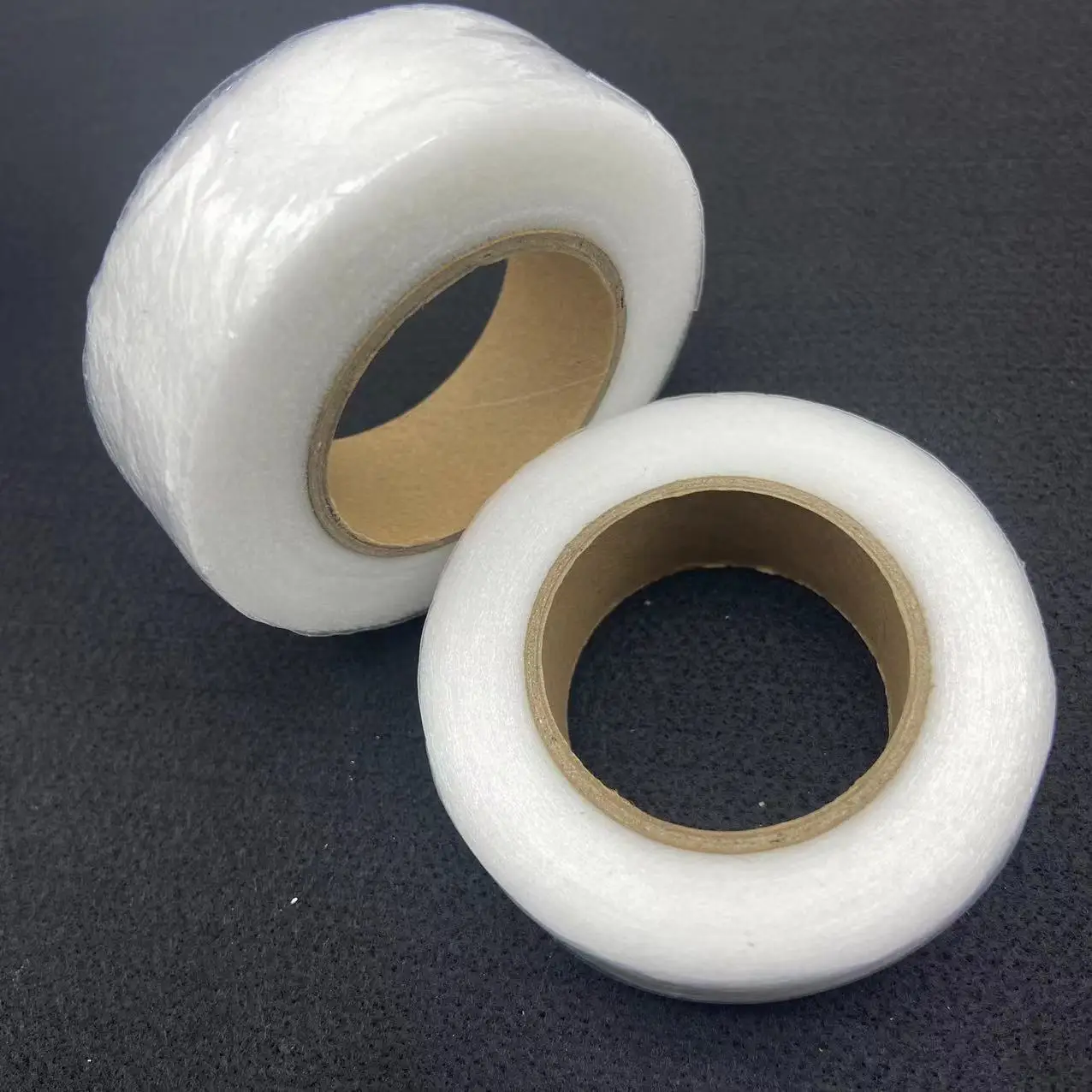 Hot Sale 1cm 1.2cm 1.5cm 2cm 3cm Iron-on Hemming Tapes Fusible Bonding Garment Accessories Black/White hemming web tape