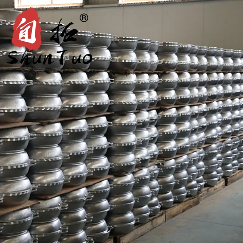 
Multipurpose wholesale colorful small enamel saucepan Spouts Easy Pour boiling ceramic milk pot with lid 