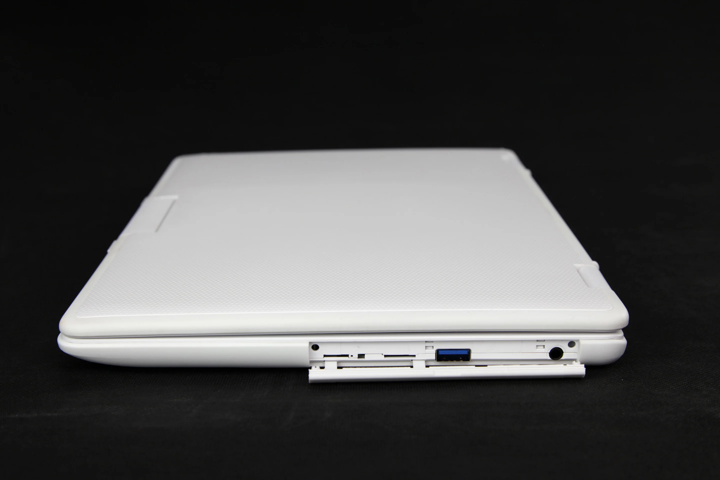 PiPO Custom IP54 11.6 inch windows 11 portable Mini Laptop notebook computer pc laptop for Learning Education l