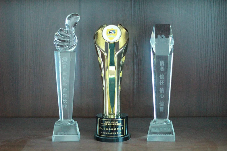 SDCX Auto Car Brake System Manufacturer High Performance brake pads D1324 Ceramic Brakes Pads for cars