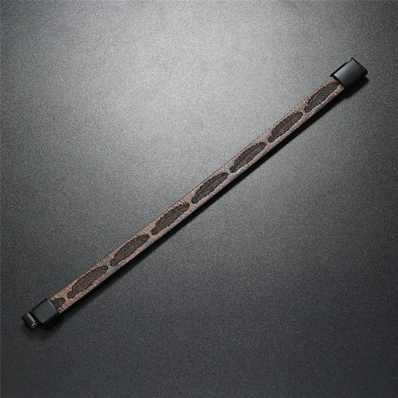 wholesale men jewelry magnetic clasp leather bracelet for men engraving leaf