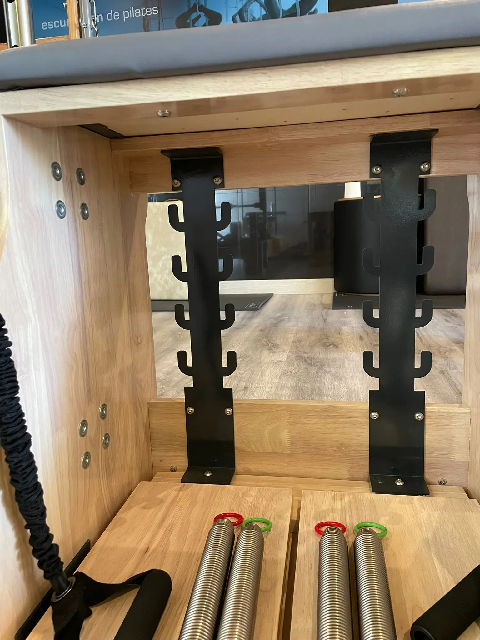 JUNYIRUN Chair Pilates Fitness Equipment Pilates Combo Chair Wooden Yoga Studio Pilates Chair