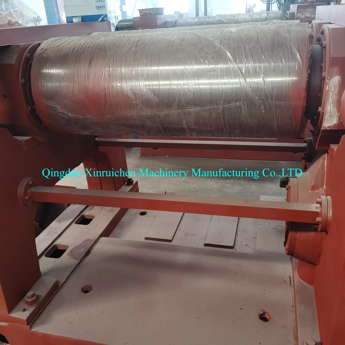 XK400 Rubber and Plastic Mixing Mill Machine Motor Under Rollers