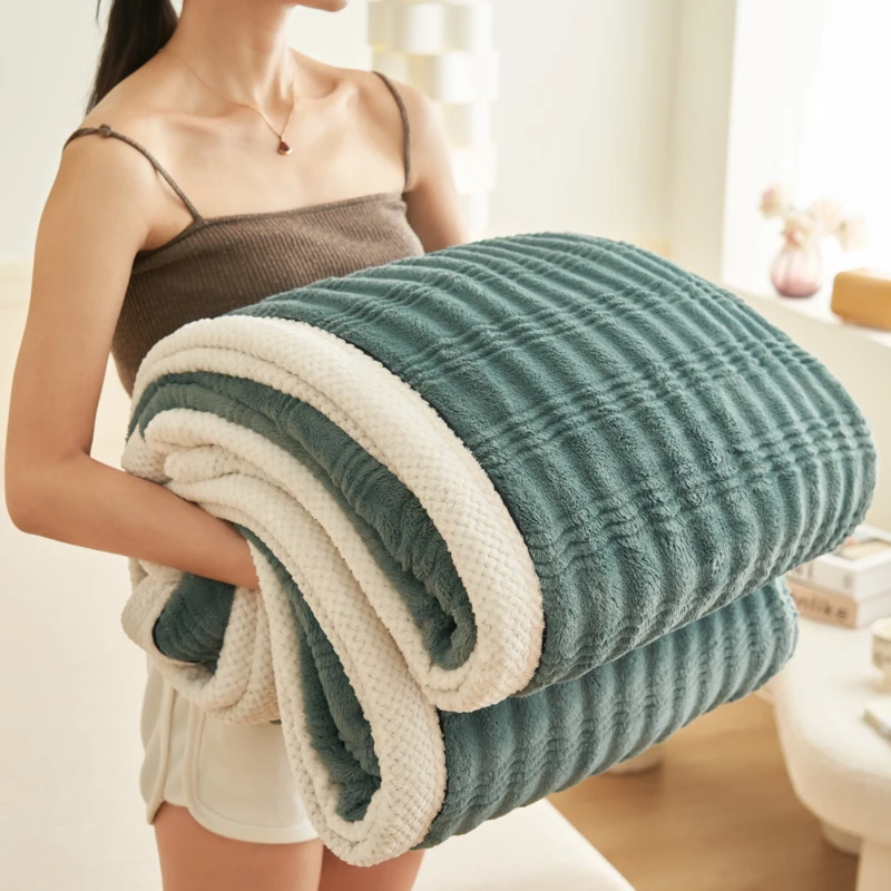 Thickened solid color milk fleece nap blanket sofa blanket flannel solid color warm cover blanket