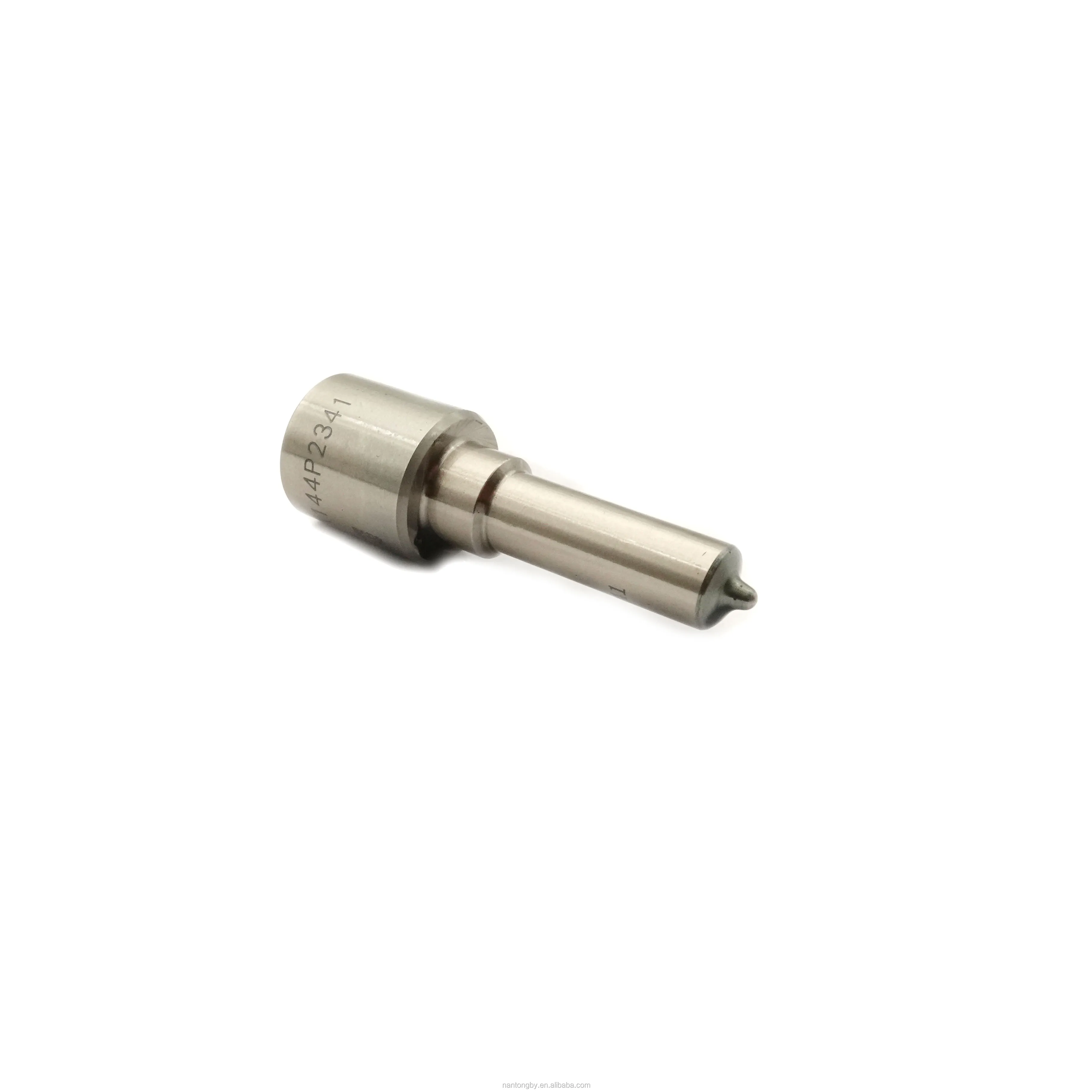 DLLA 157P 1424 common rail  fuel injector nozzle Bosc series