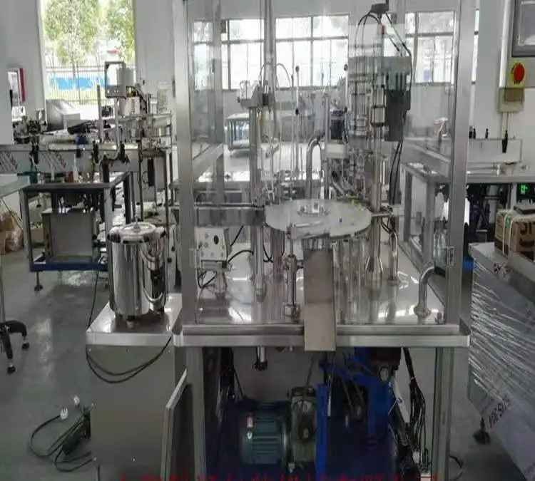 2023 Bottle Liquid Paste Cream Sauce Jam Automatic 4 Nozzle Filling Machine