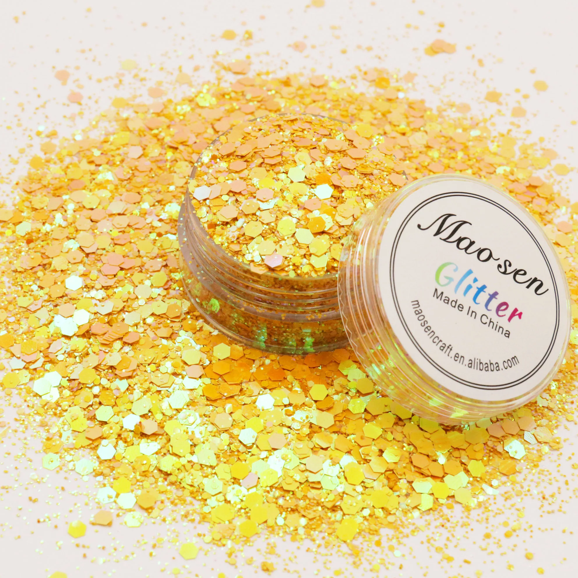 Wholesale Bulk Solvent Resistant Supply Yellow Color Shifting Chunky Mix Glitter For Body