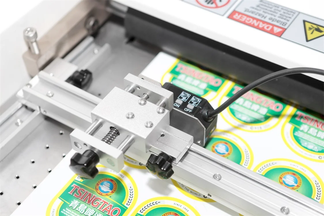High Speed Cutter PC350 Label Sticker Paper Die Cutting Machine