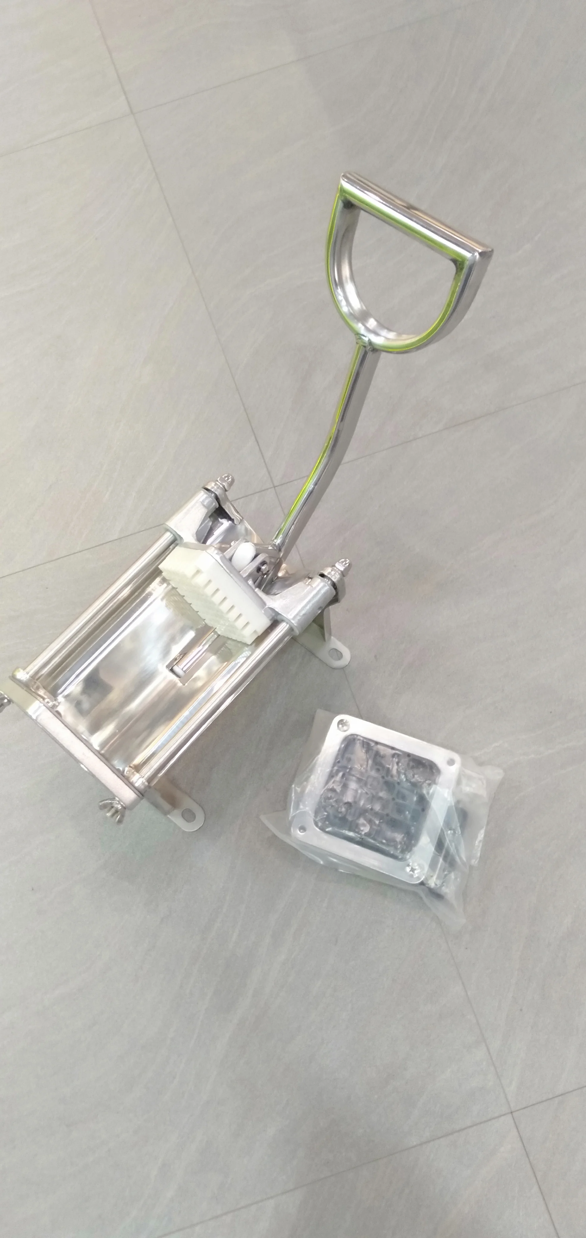 Good machinery to make potato chips manual cutting