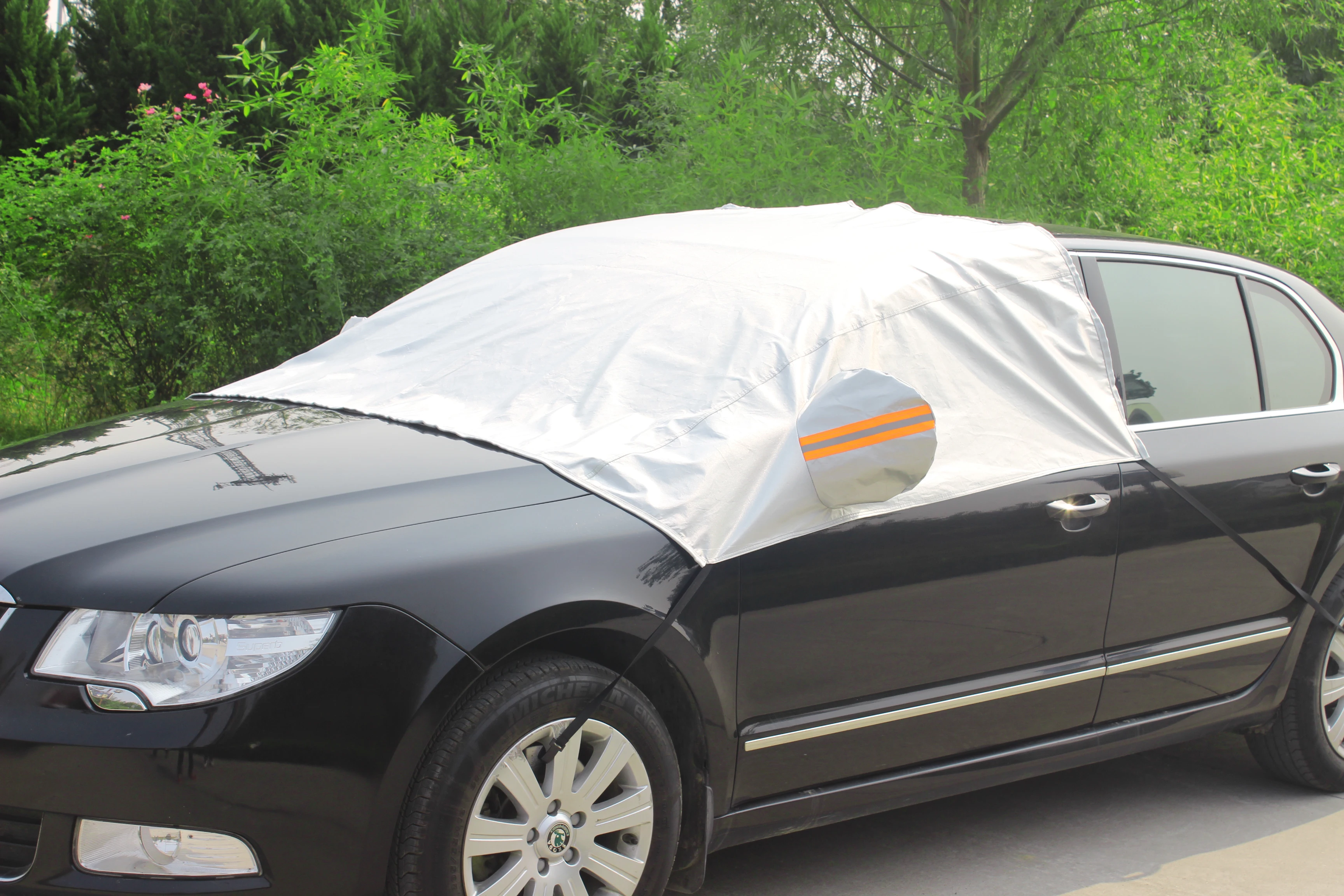 Outdoor Printing Half Car Cover Waterproof Sun proof Super Soft Car Cover With Cotton