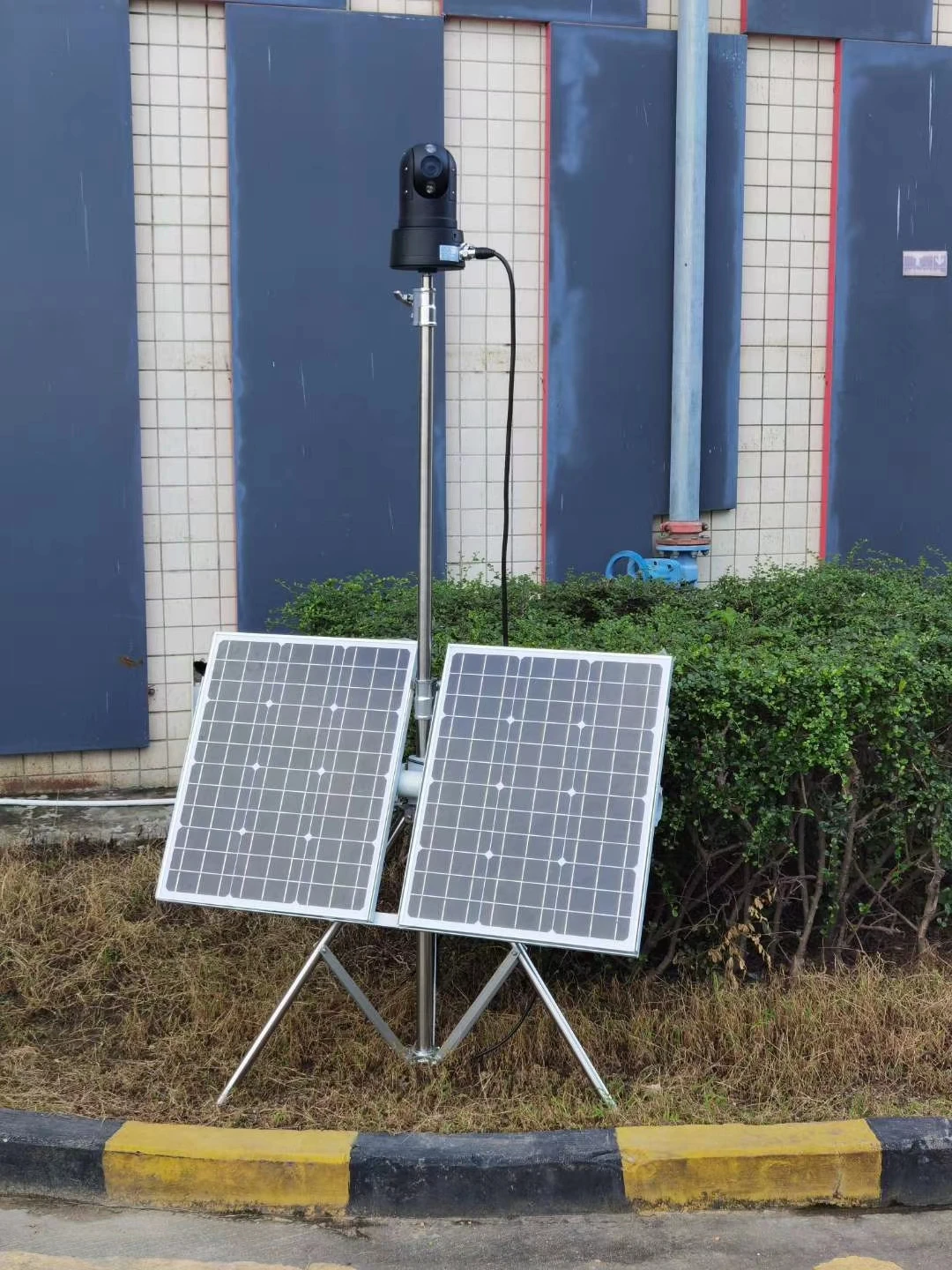 Solar WIFI/4G HD Portable IP PTZ  Surveillance Dome Camera CCTV Rapid Deployment PTZ Camera With Battery