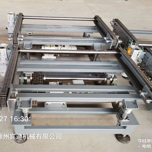 Heavy Duty Pallet Accumulating Roller Chain Conveyor
