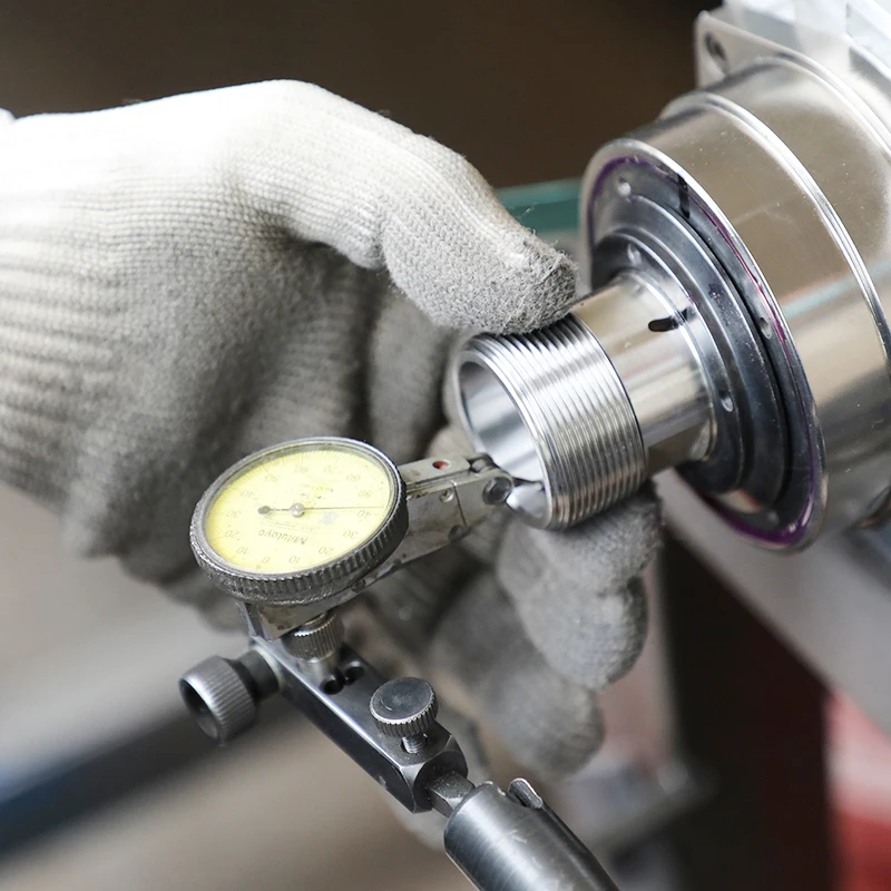 4.5kW high speed air cooled CNC spindle motor is suitable for engraving machine cutting machine GDF60-18Z/4.5