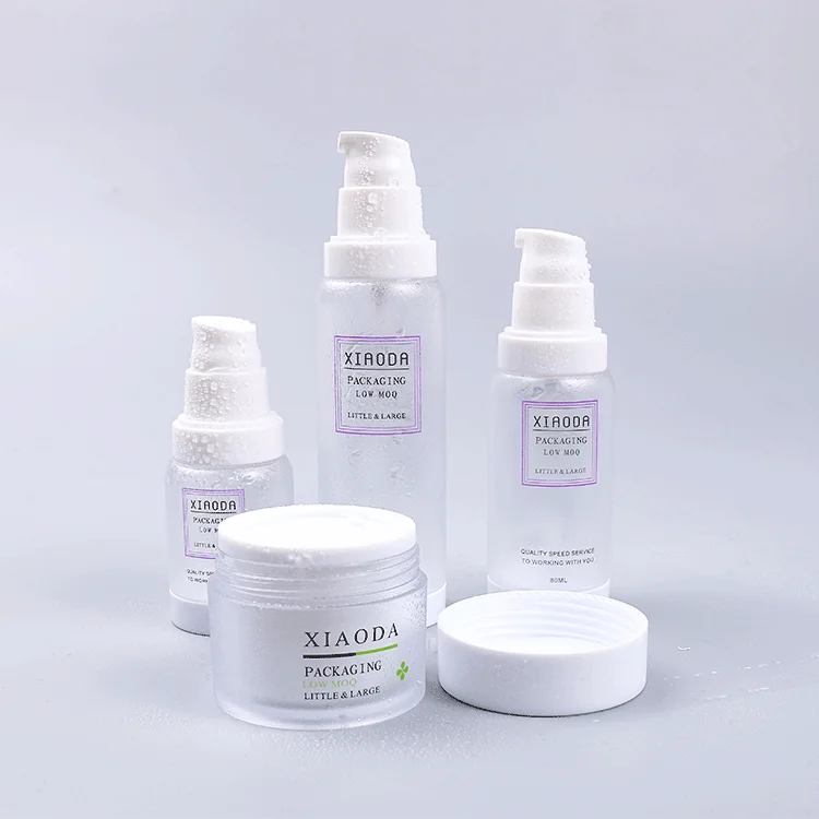 White color transparent Matt Cosmetic Packaging Empty Plastic Mist Spray Bottle Capacity Custom Made Spray Bottle