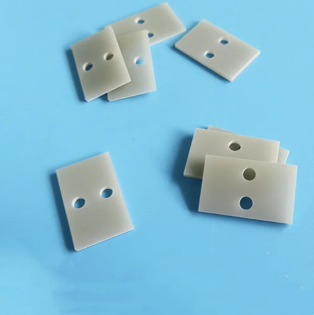 Высокая теплопроводность лазерная резка алюминия нитрид керамическая пластина AlN подложка