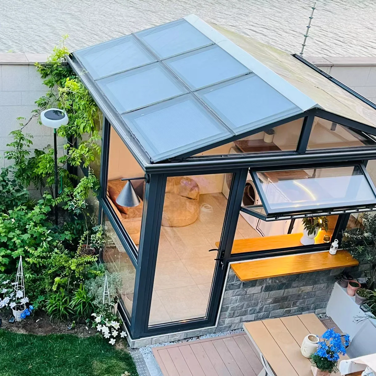 Orient Modern Design Aluminium Commercial Sunroom Free Standing Glass House for Outdoor Patio for Villas and Winter Gardens