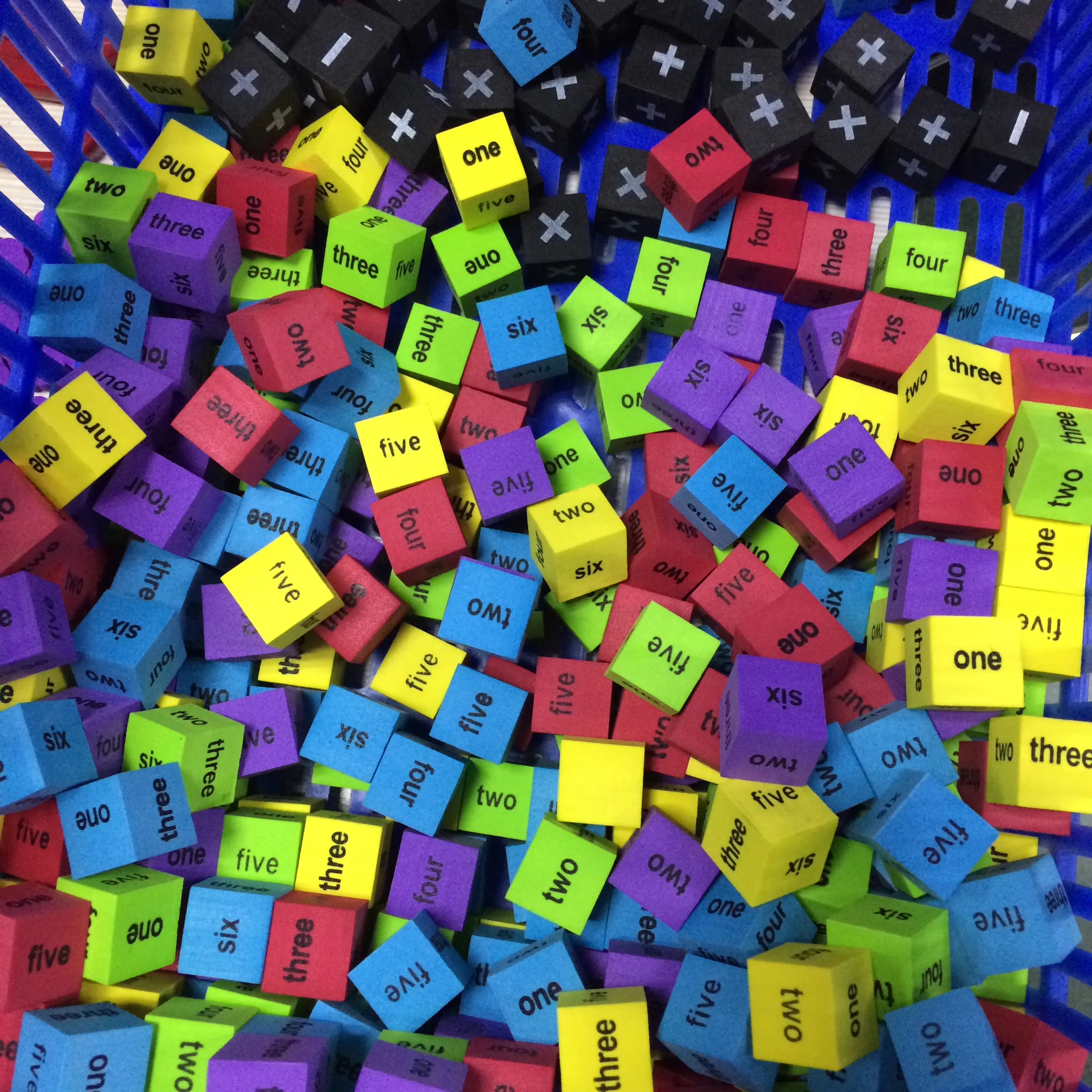 Latest Model Hot Sale Custom Soft Color Eva Foam Dice Exercise Dice