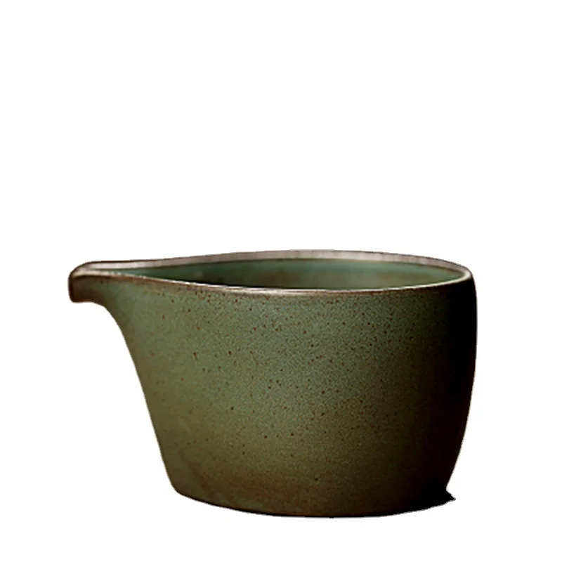
Japanese coarse pottery kiln changed hands holding justice cup retro tea sea heat-resistant ceramic Kunfu tea dispenser 