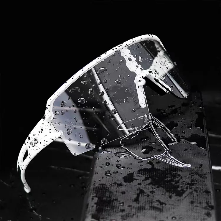 Hot Sale Color Changing Cycling Glasses Photochromic PC Lens Outdoor Sunglasses Sports Cycling Glasses