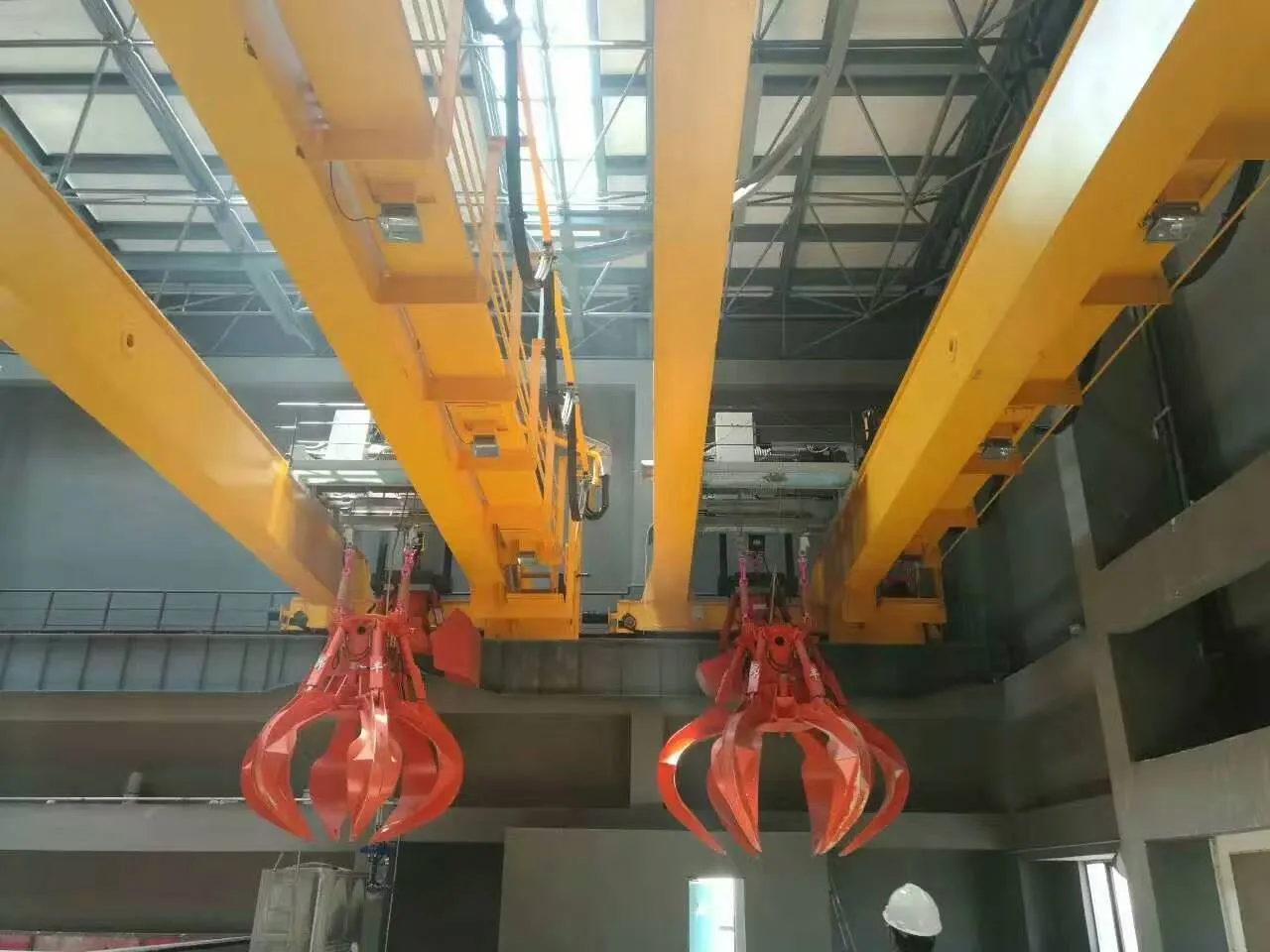 Professional Double Girder Overhead Grab Crane 20t Scrap Yard Cranes Waste to Energy Plant Use Crane