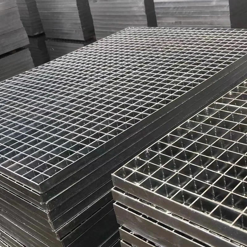 High Quality Customizable Galvanized Metal Grid Plate Steel Grating For Building Gutters Drains Floors
