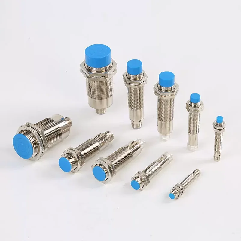 BXUAN 10-30VDC detection distance 6mm three wire output NPN NO M12 proximity sensor inductive proximity switch switch sensor