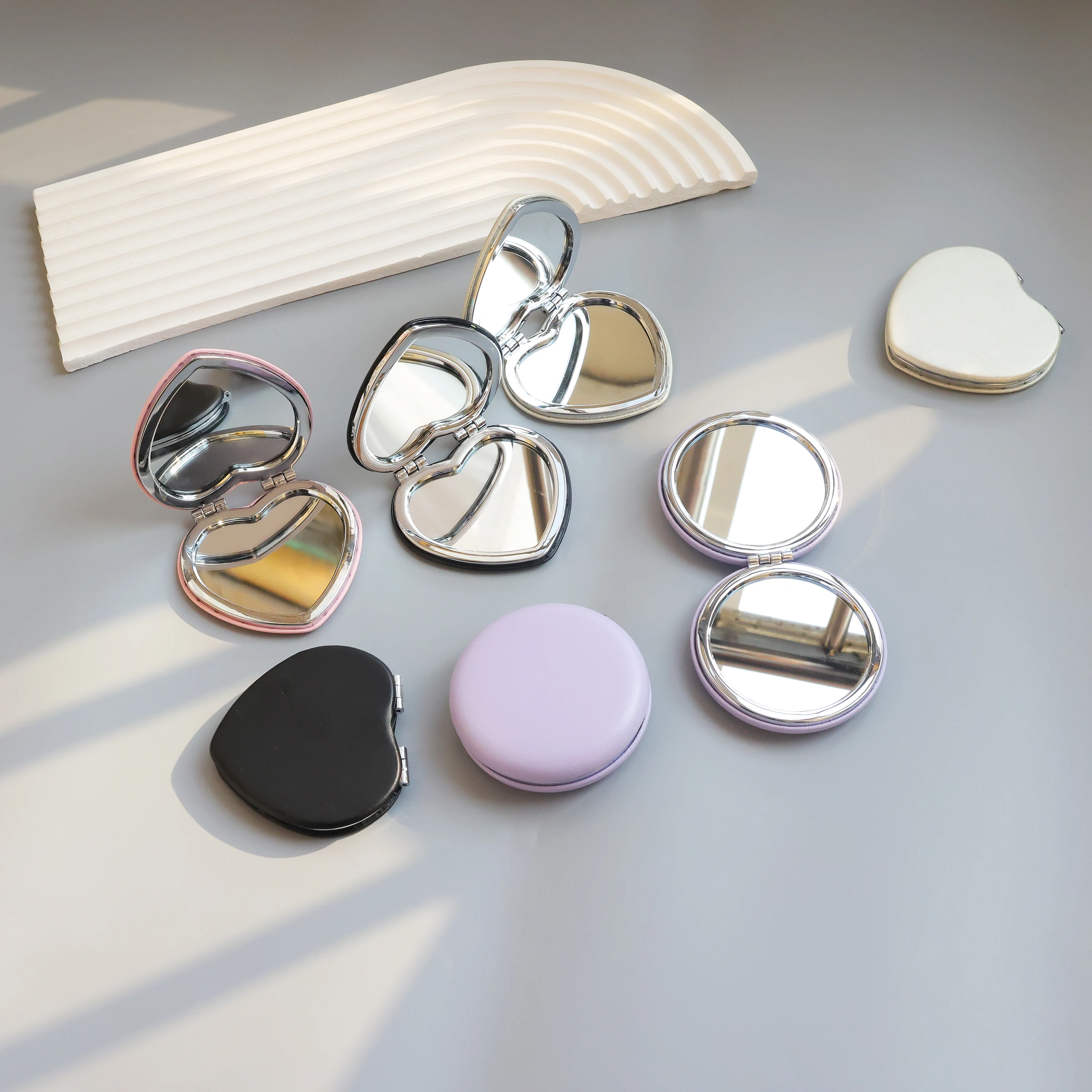 Color heart-shaped mirror PU MINI Pocket mirror Travel pocket round Double Side mirror For Makeup