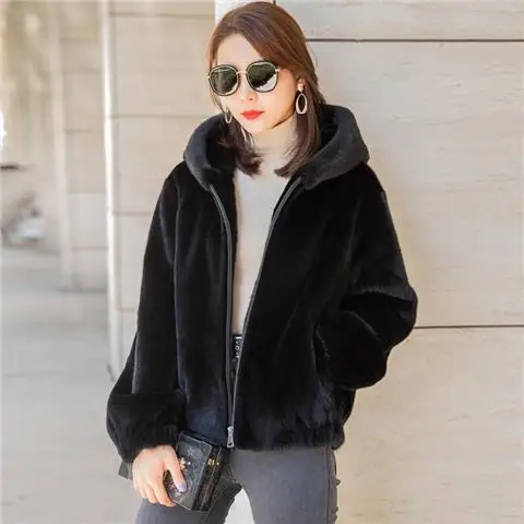 Classic autumn real fur coat white warm soft fur luxury hooded fur coat women mink