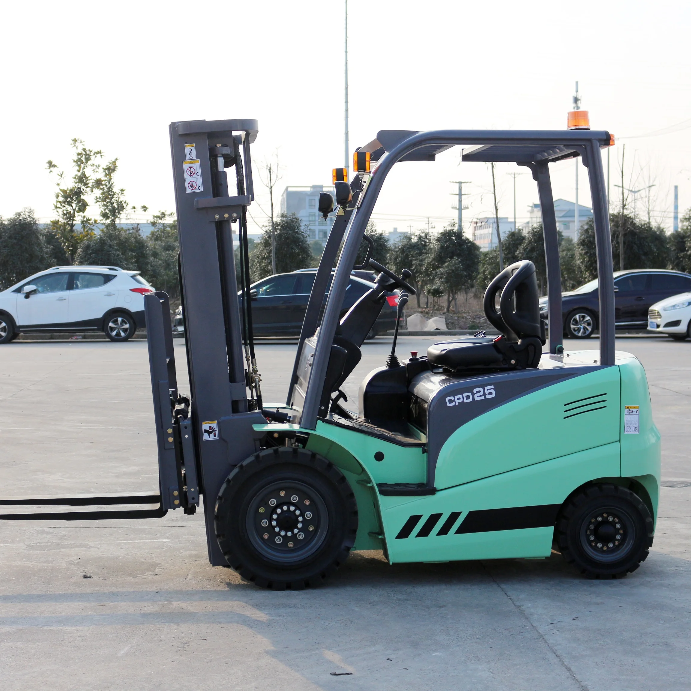 2.5 ton Electrical Forklift DC/AC CPD25 Electric Pallet ForkLift Truck 11kw Motor 630Ah