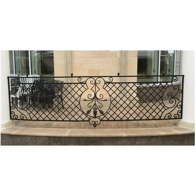 Lightweight And Strong Impact-resistant Villa Balcony Fence No Rust Spray Metal Security Fence