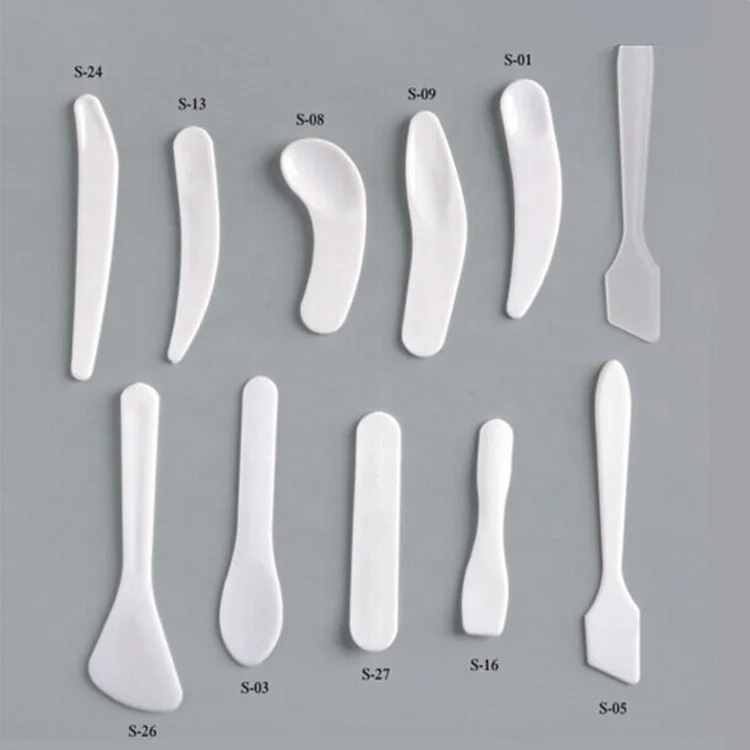 various shape and color cosmetic plastic spatula