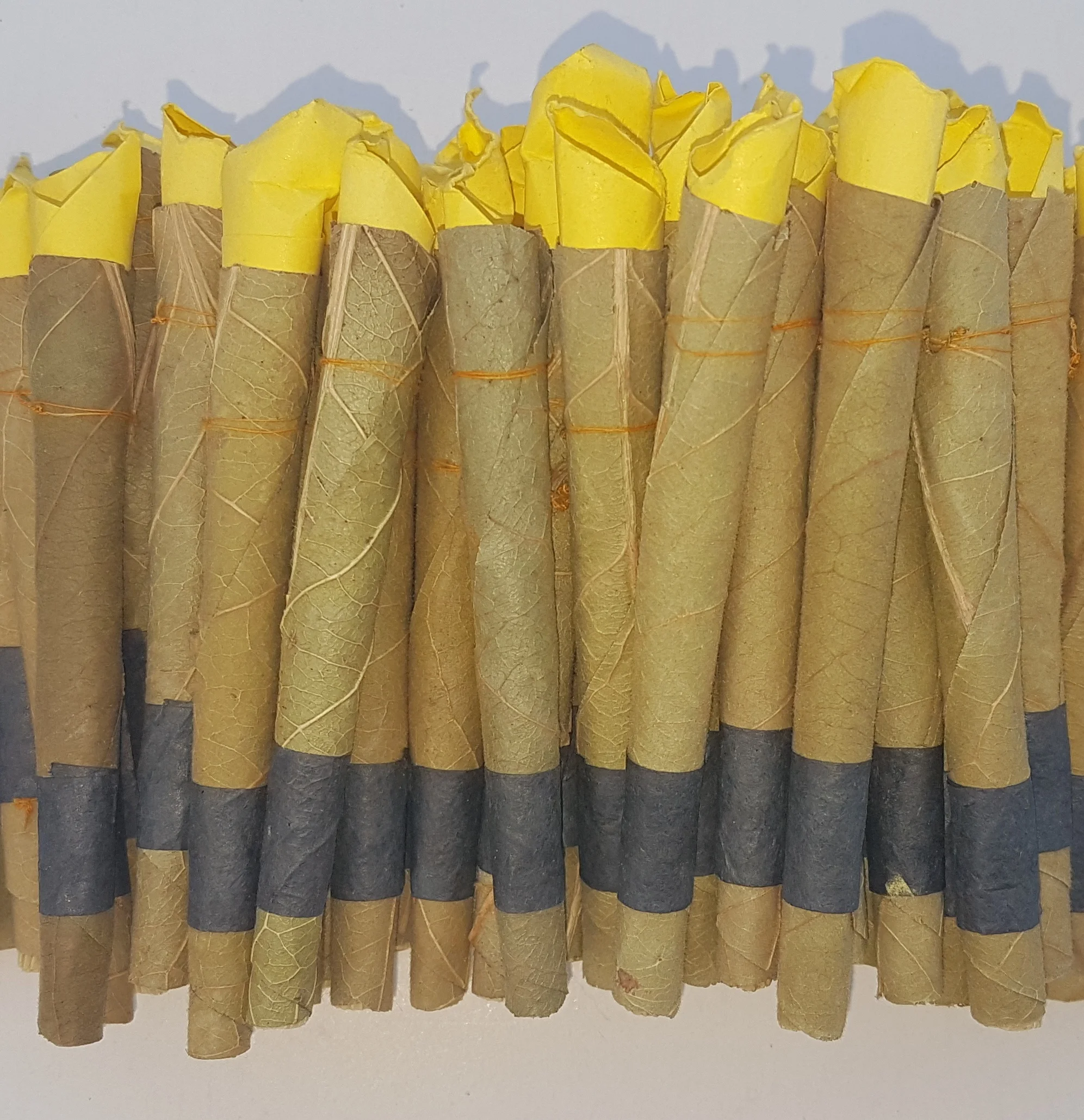 Green Herbal leaf Pre rolled cones Blunts OEM High Rich Hempton Pre rolls Brown Blunts Green Blunts Paper Pre rolled cones