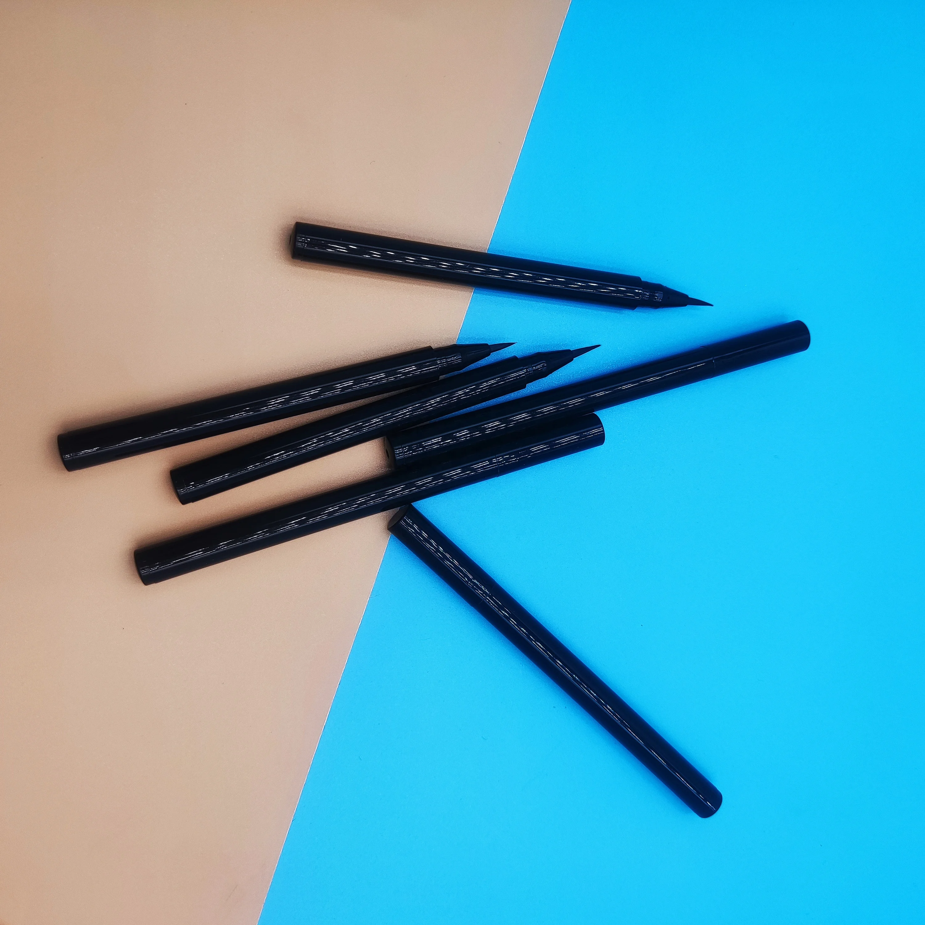 New  black mini liquid eyeliner pencil quick-dry eyeliner Wholesale for beginner and professional