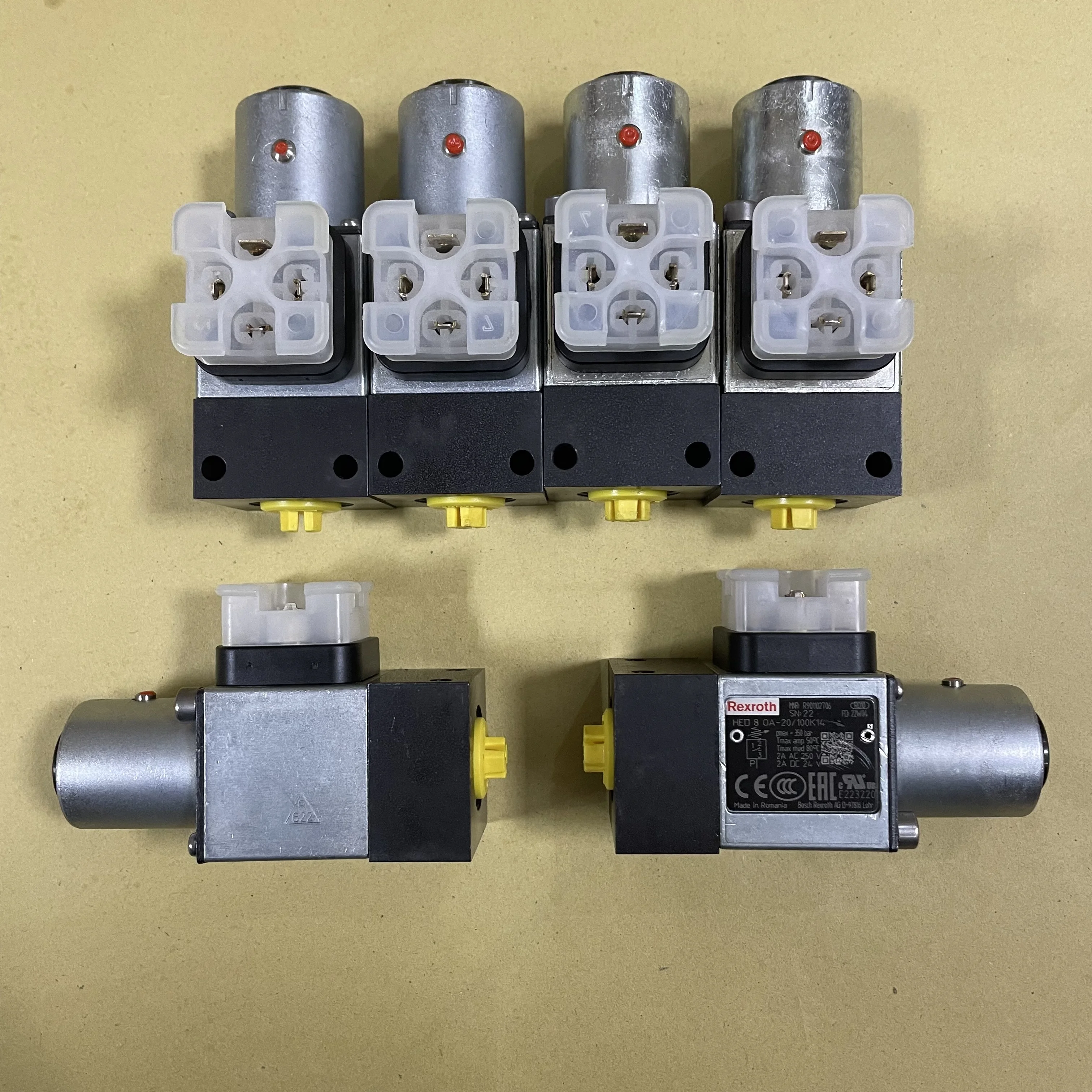R901102706  HED 8 OA-2X/100K14 Hydro-electric pressure switch rexroth