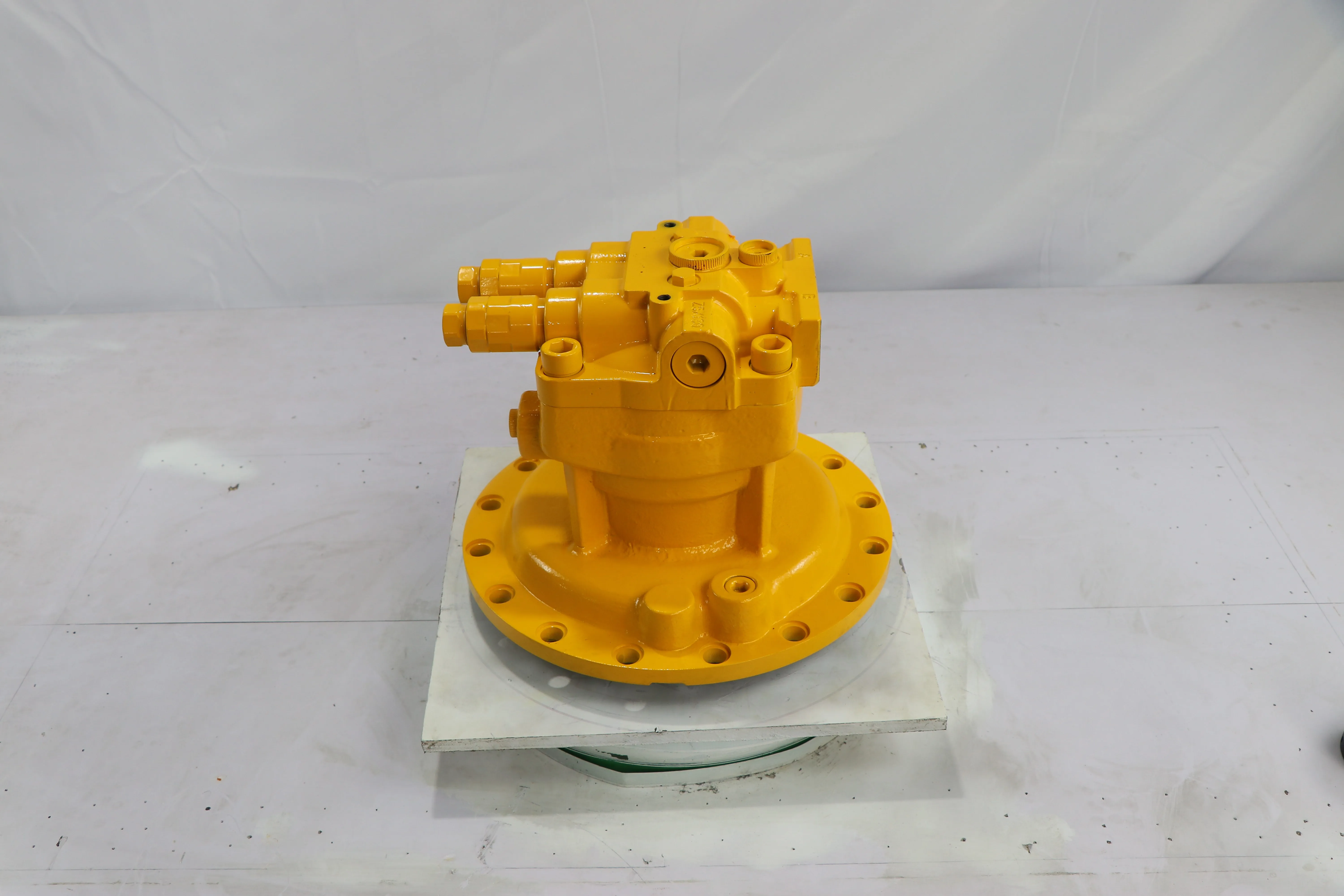 Apollo Excavator Swing Hydraulic Motor CHB -11A-030/255-122 Kawasaki Gear M5X130 Assy Spare Parts Apply for CAT320C CAT