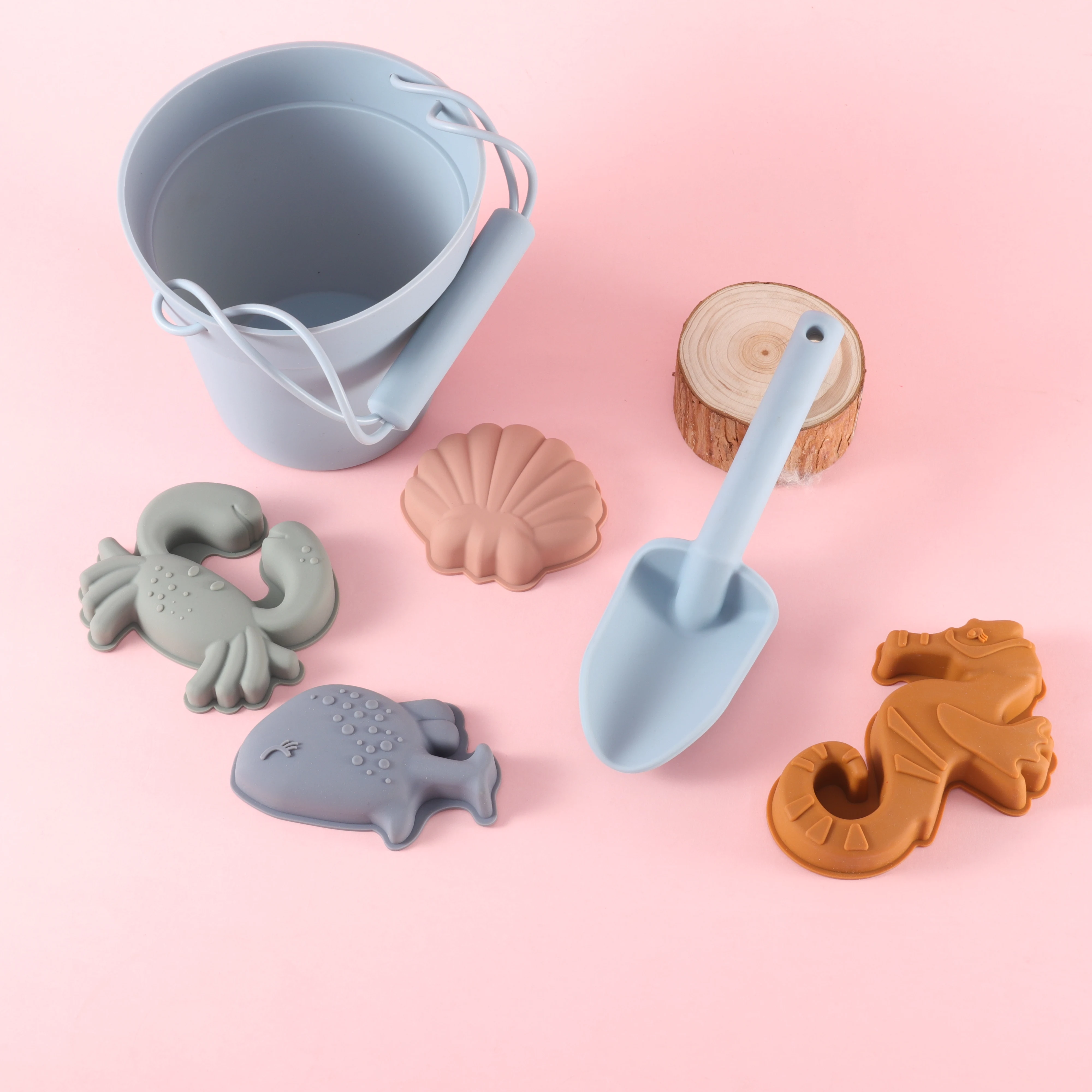 BPA Free Kids Silicon Beach Toys Shovel Beach Bucket Set 6pcs Sky Blue Crab Shell Sea horse Sand Molds Castle Silicon Beach Toys