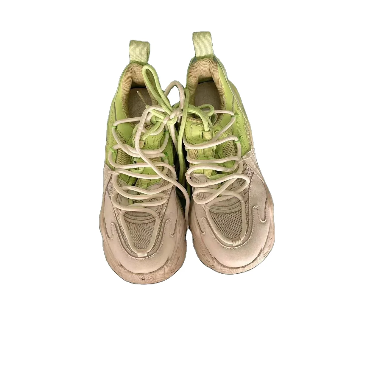 The factory exports second-hand shoes