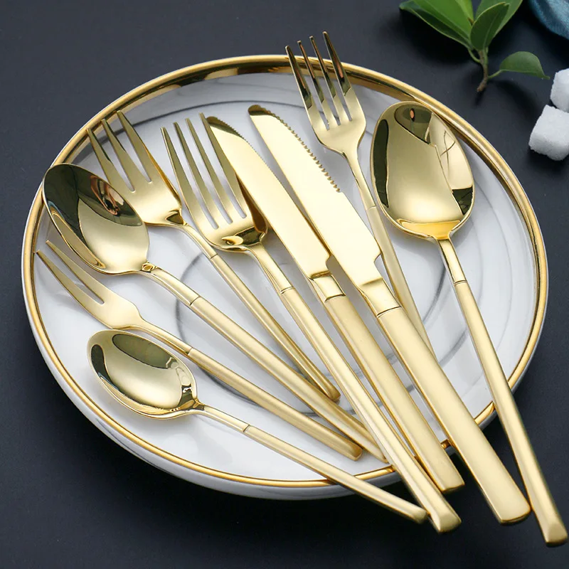 Wholesale Luxury Stainless Steel Household Knife Fork Spoon Gold Modern Hand Forged Hotel Canteen Western Food Tableware Set