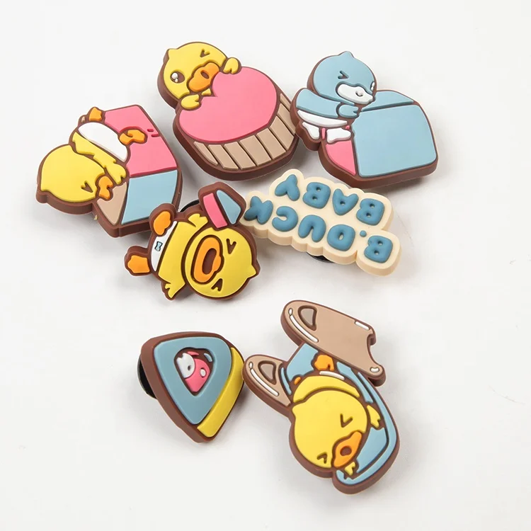 Оптовая продажа, аниме мультяшный логотип, ПВХ резиновые Кроксы для обуви, подвески для украшения, аксессуары