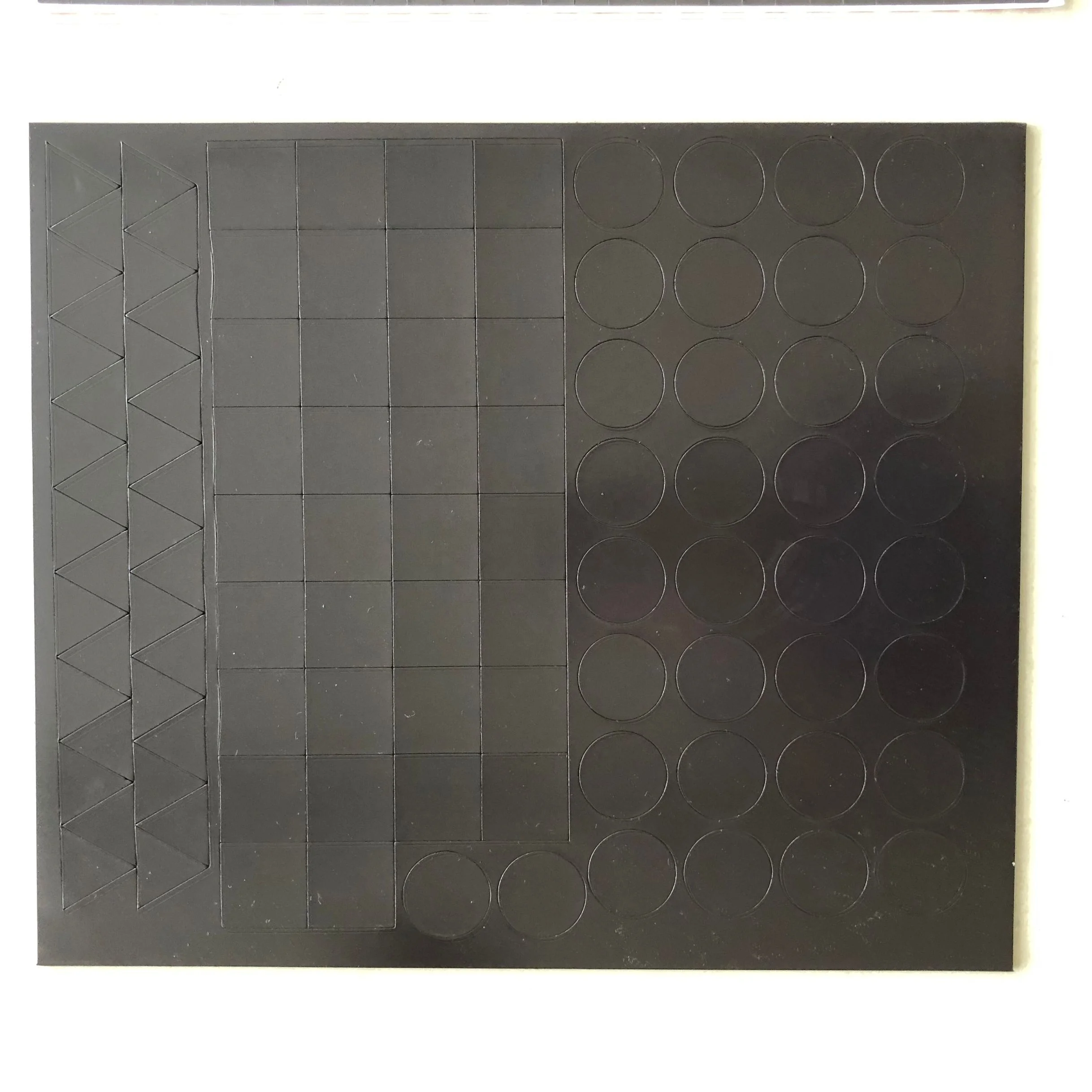 isotropic strontium ferrite magnet