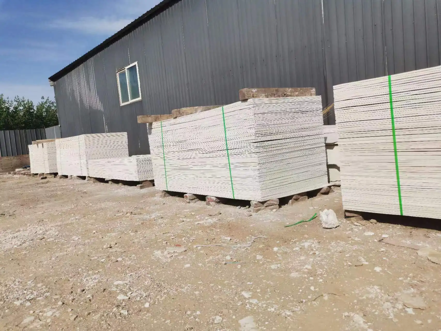 Factory directly supply good price fireproof sound-absorbing cotton glass board refractory ceramic fiber cotton board