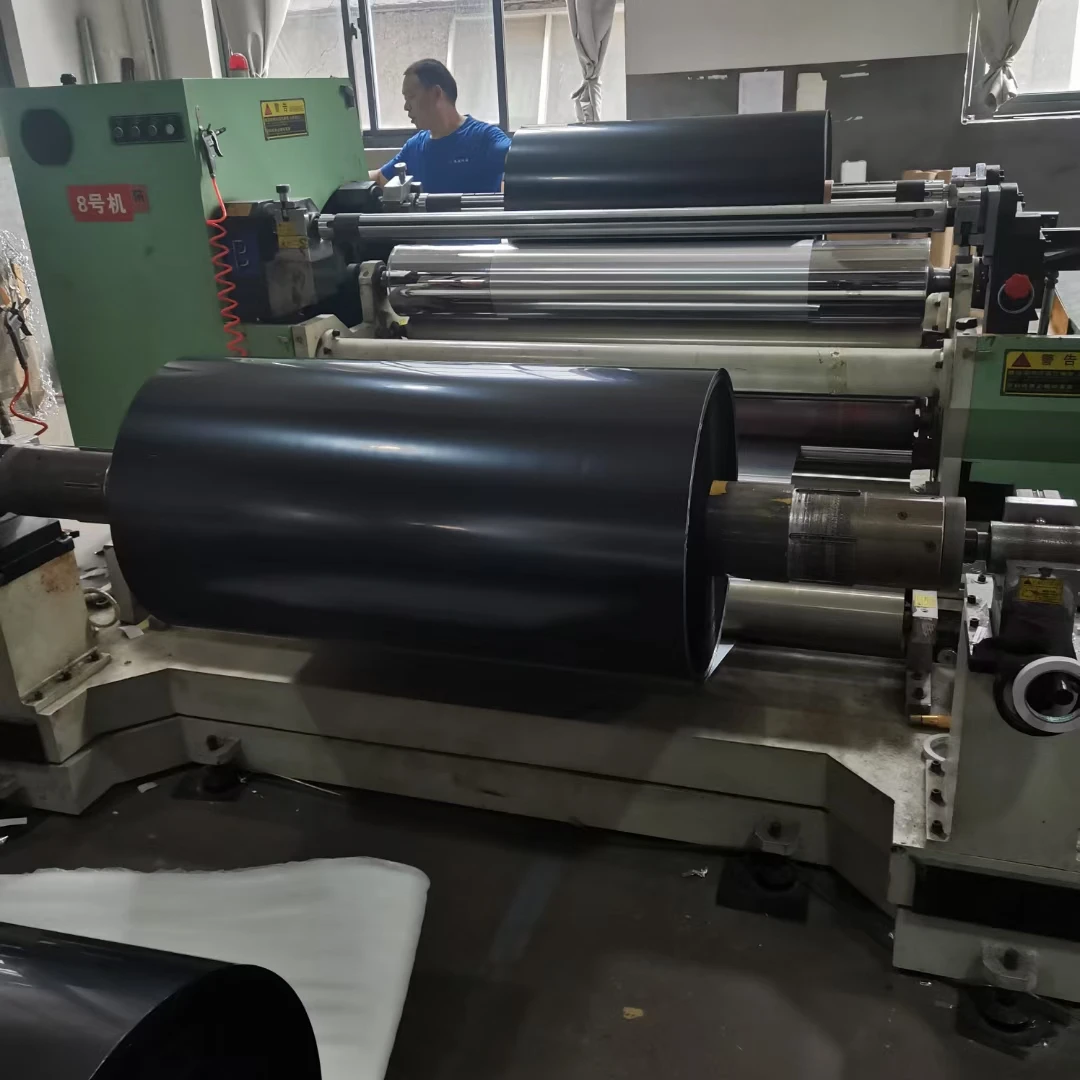 Top Quality Large Bubble Alu foil Insulation wrap greenhouse thermal heating insulation roll supply