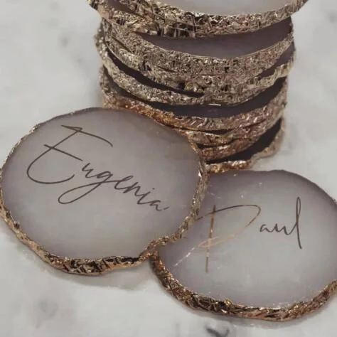 Персонализированный розовый, синий, белый, зеленый цветной драгоценный камень, подставка из агата, Хрустальный ломтик, подставки из золотистого агата с позолотой