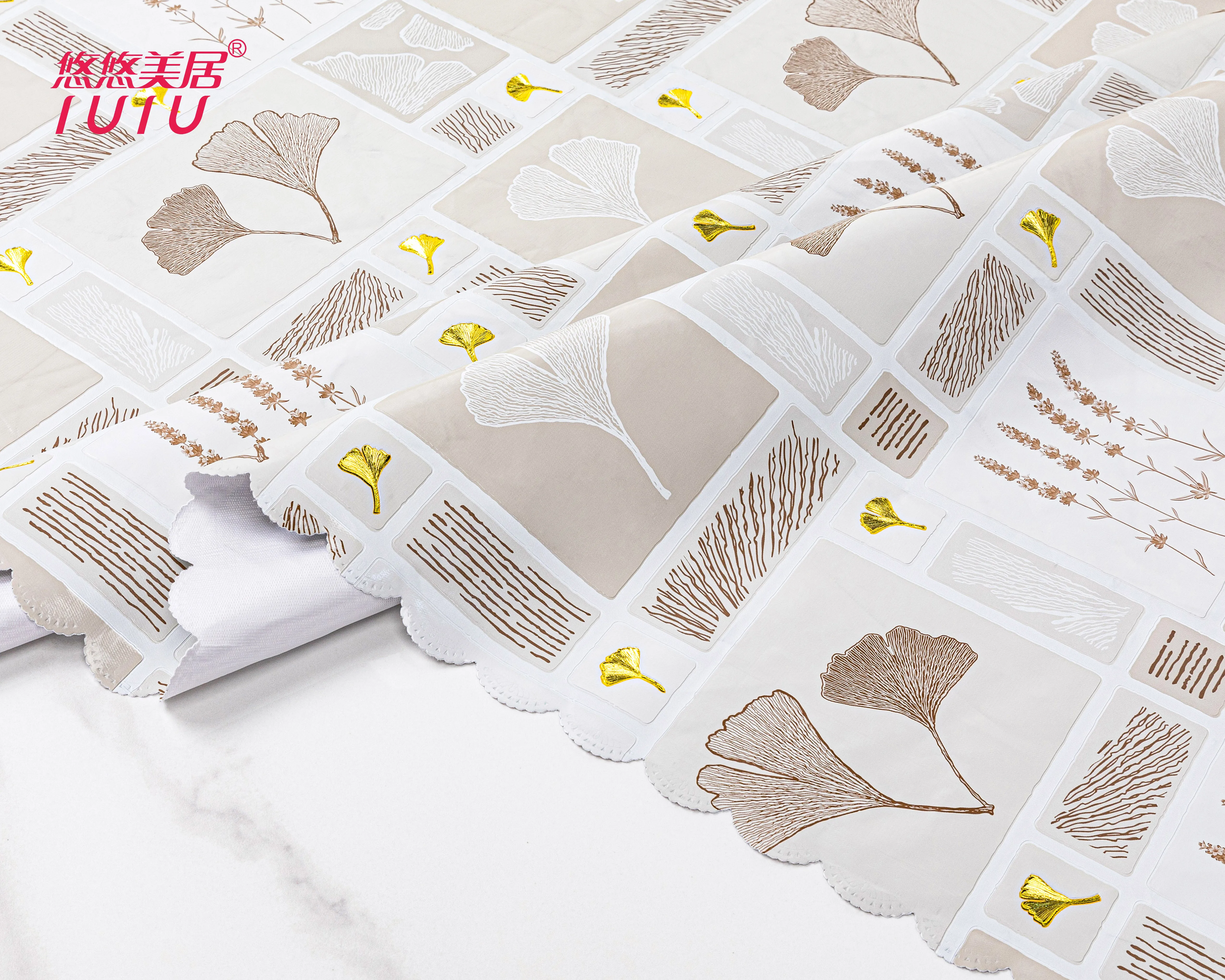 IUIU L-Metallic Embossing Home Dinning White PVC Tablecloth
