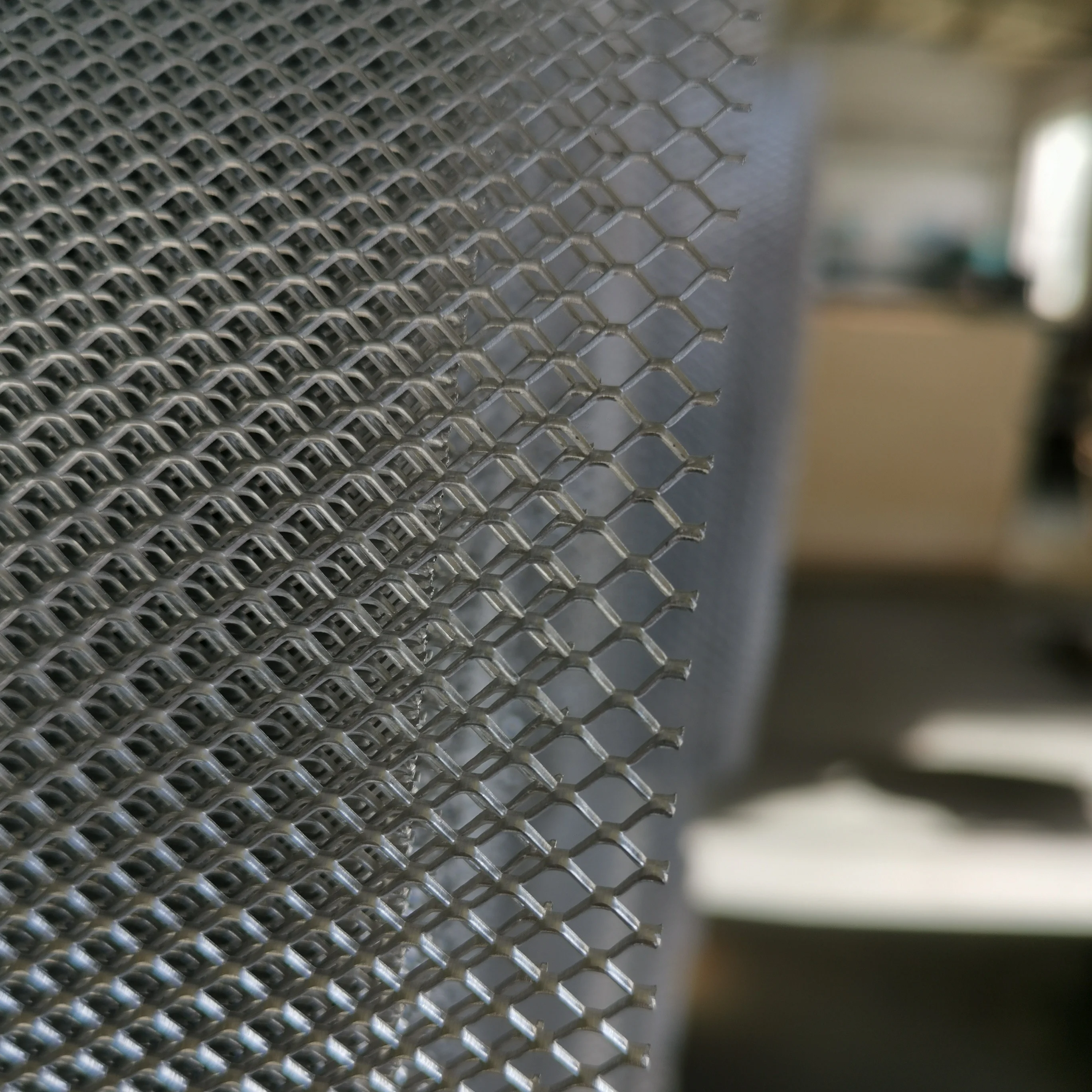 Galvanized expanded mesh sheet diamond expanded wire mesh roll