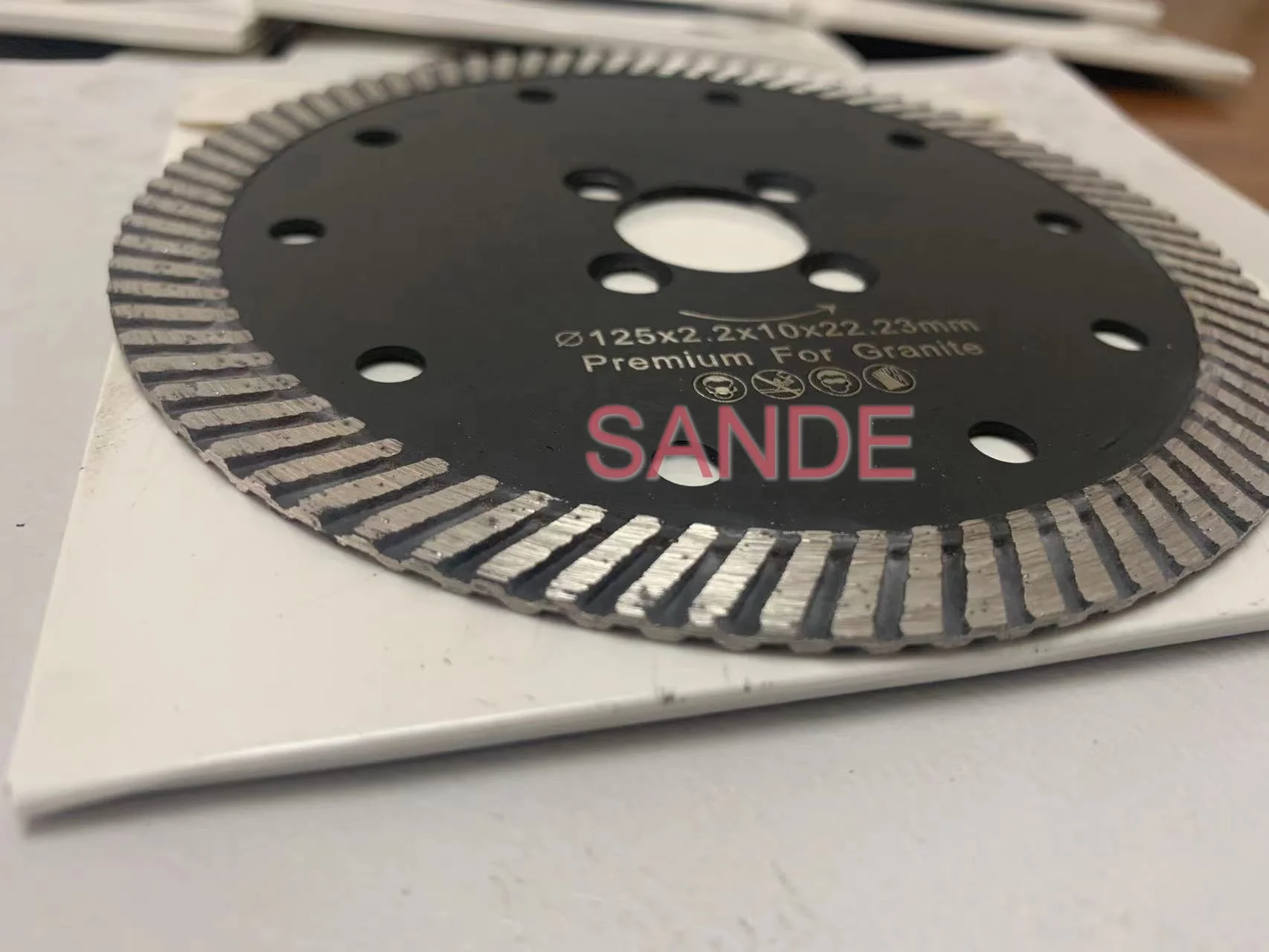 SANDE Sale Diamond Saw Blade Stone Cutting Band Saw Blade Cutting Disc for Porcelain Tile Cutting Saw Blade