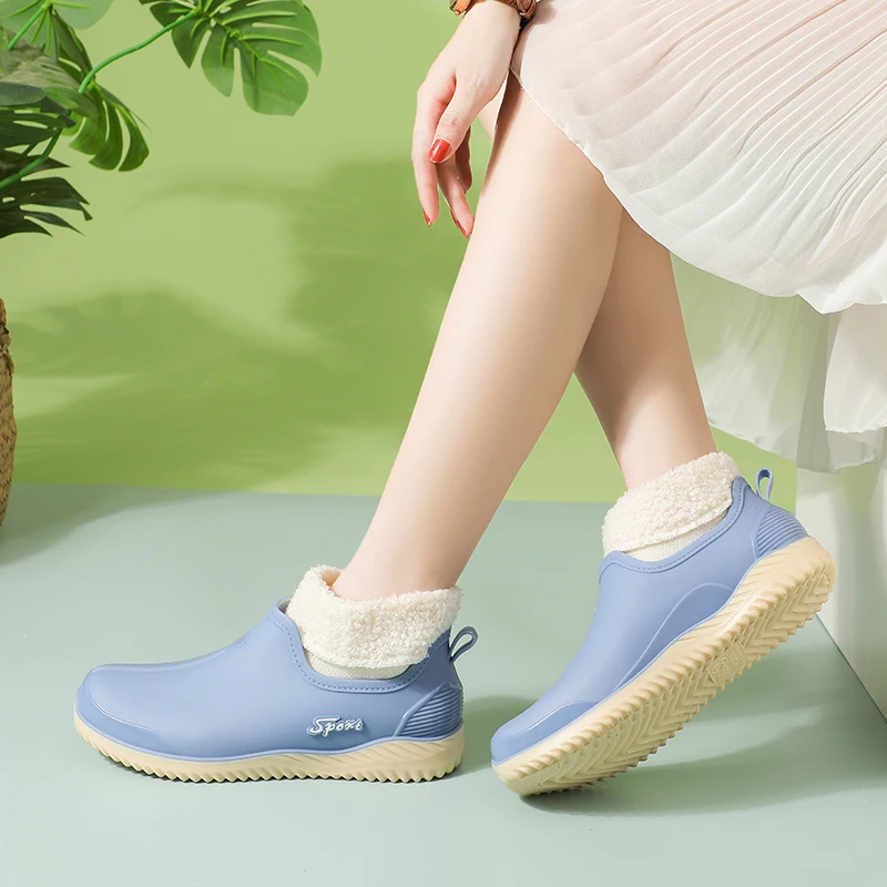 Green Manufacturing All Season Use Lightweight Design Fashion Galoshes Waterproof Rain Shoes