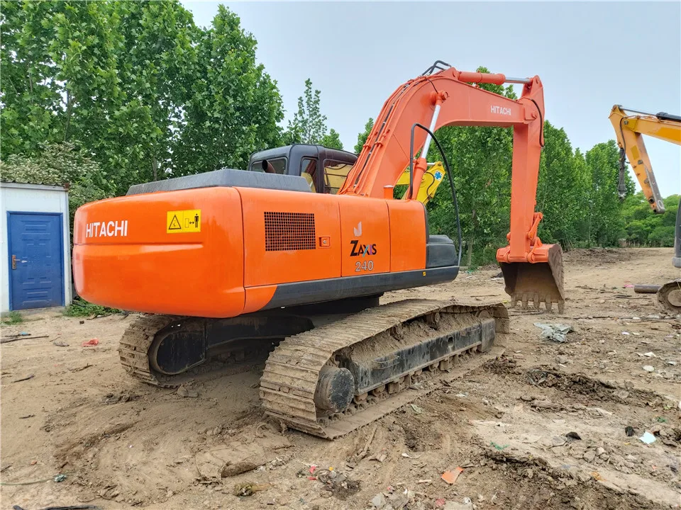 Hitachi ZX240 second-hand  excavator used machine powerful shipping fast supply wholesale