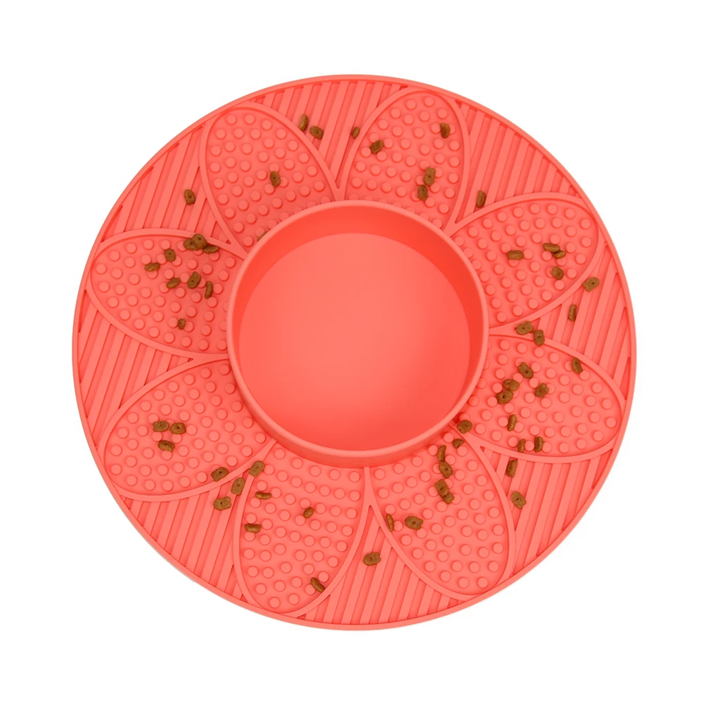 BPA Free Food Grade Silicone Pet Slow Feeding Bowls Non Slip Dishwasher Safe Lick Mat for Dogs and Cats