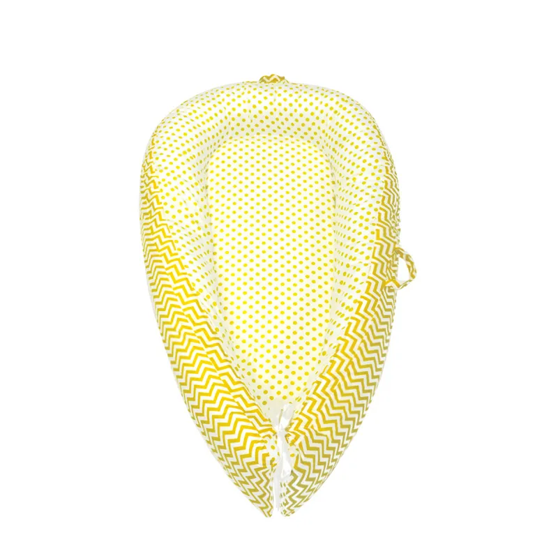 
Baby Crib Nest Cot Portable and Washable Cotton Infant Nest Safeguard Bed Crib Nest 